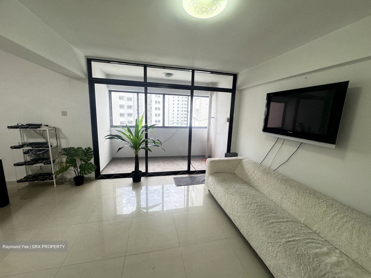 Blk 307B Anchorvale Place (Sengkang), HDB 5 Rooms #570567311